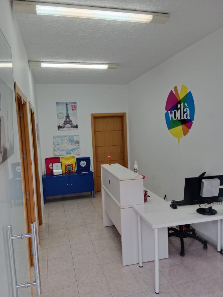 Interior local academia